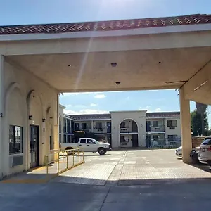 2* Motel National