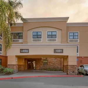 Extended - Orange County - Hills Hotel