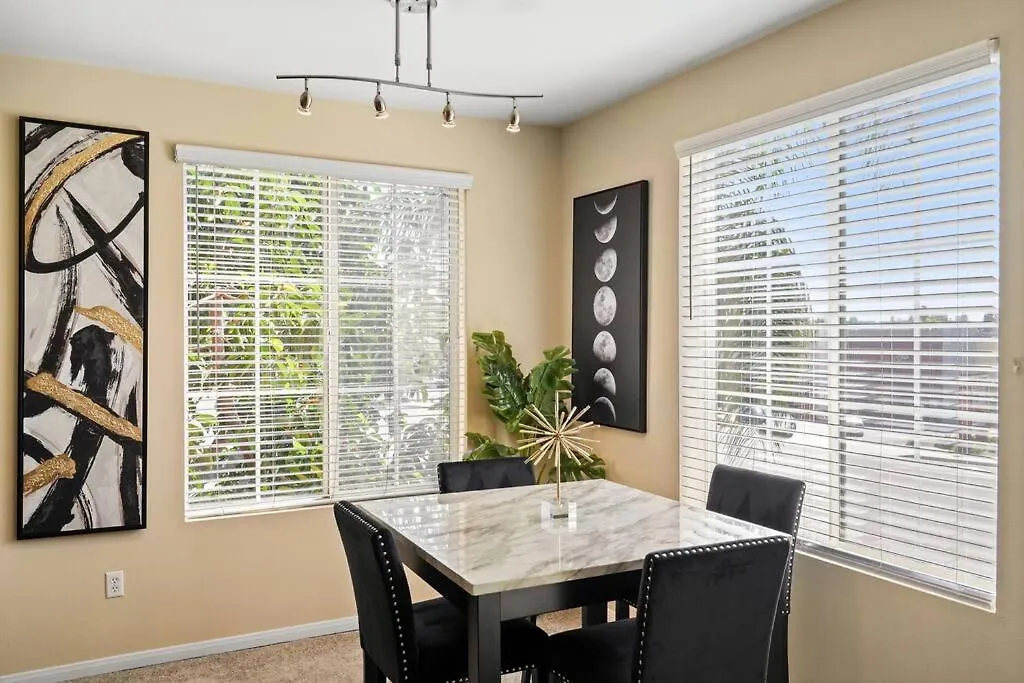 Luxury 2Br/2Ba! 5 Min To Disney! Anaheim 0*,
